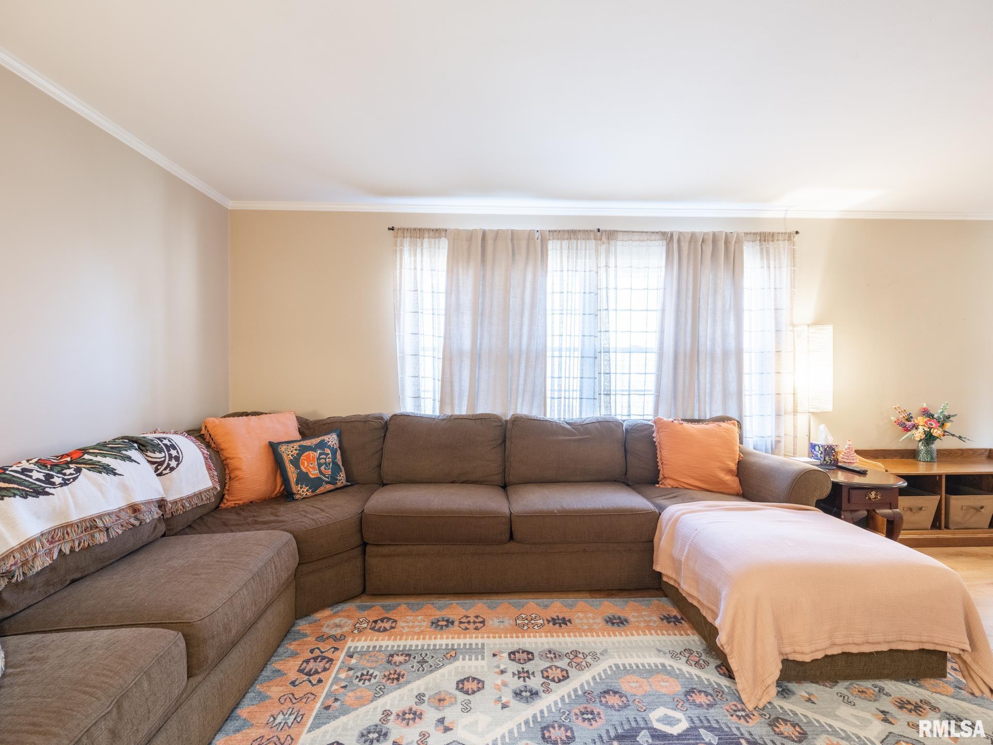 406 S Barnewolt Drive, Peoria, Illinois image 5