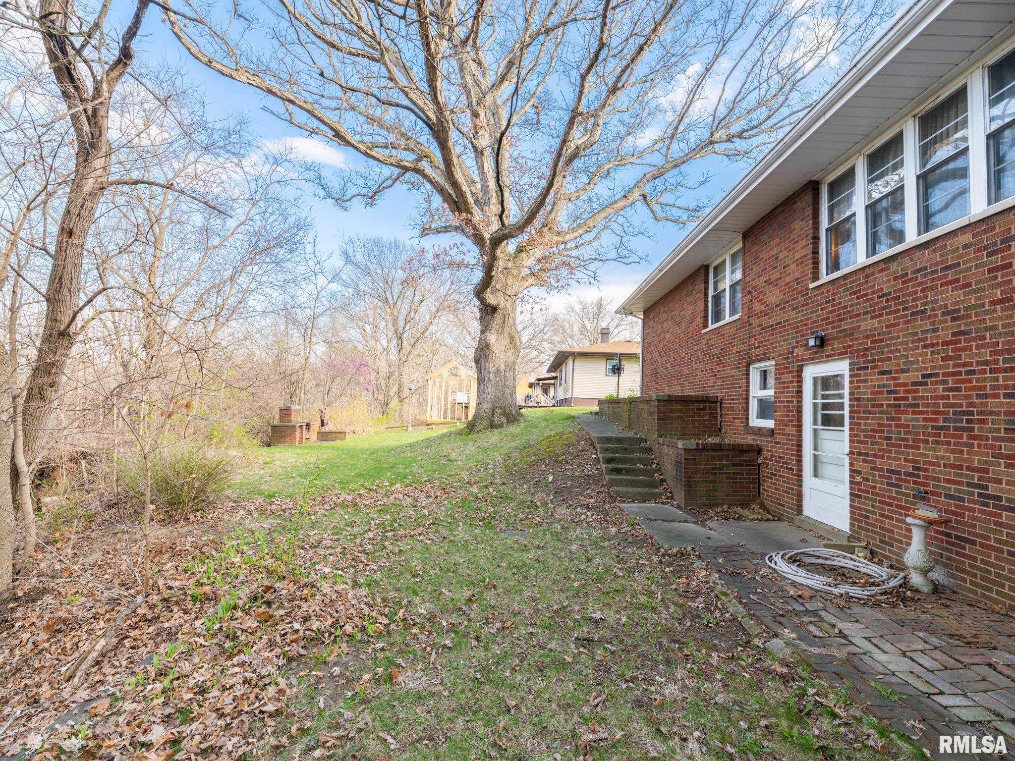 406 S Barnewolt Drive, Peoria, Illinois image 40