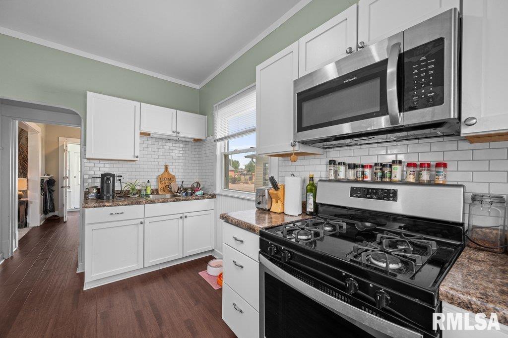 2212 18th Street A, Moline, Illinois image 5