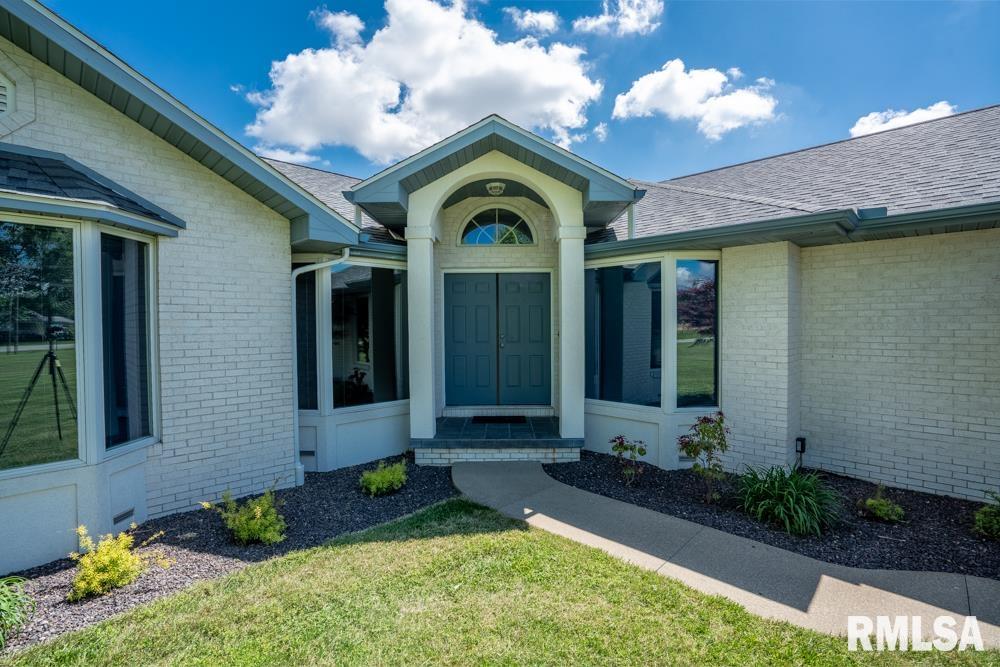 12 Old Marion Road, West Frankfort, Illinois image 4
