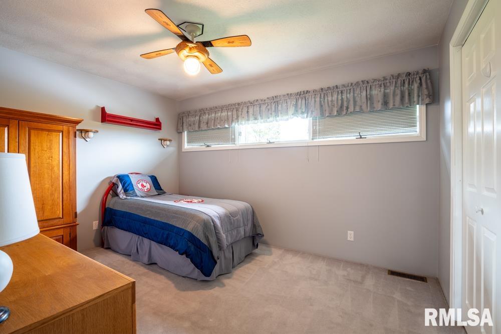 12 Old Marion Road, West Frankfort, Illinois image 19