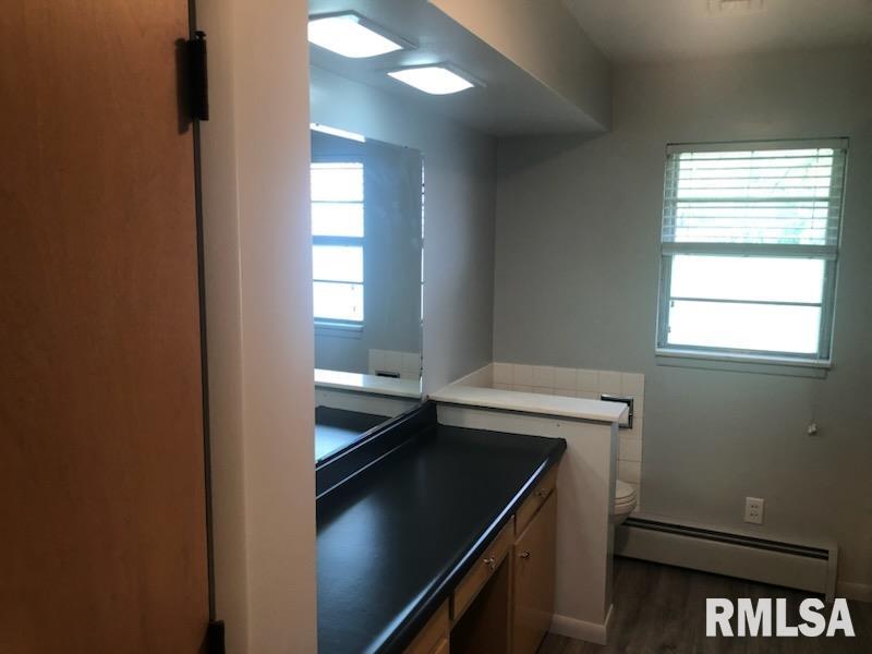 5004 N University Street, Peoria, Illinois image 15