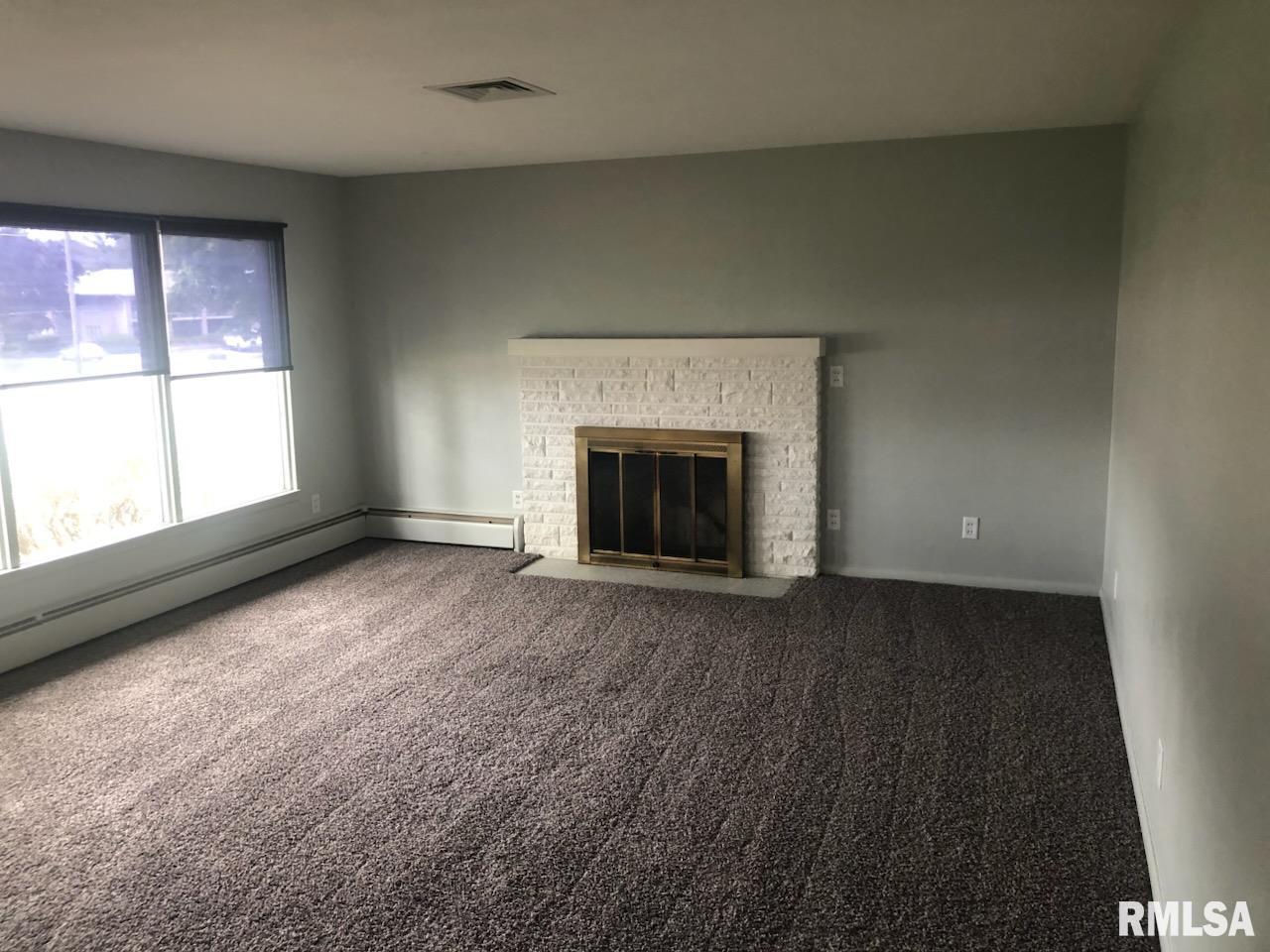 5004 N University Street, Peoria, Illinois image 3