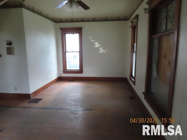 973 S Pearl Street, Galesburg, Illinois image 3