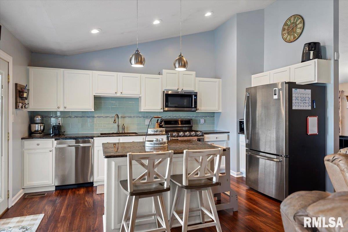 67 Ronanderson Avenue, New Berlin, Illinois image 11