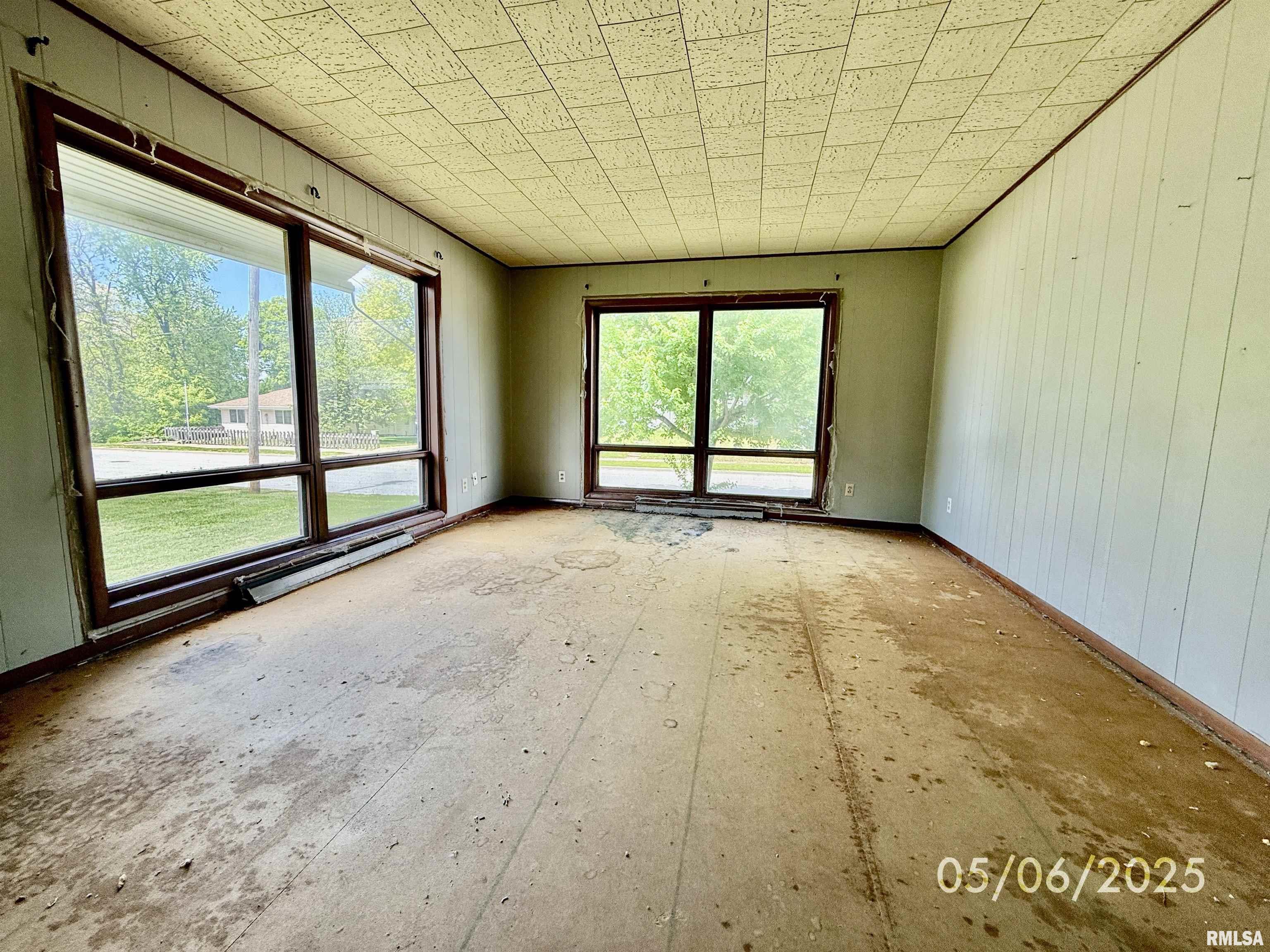 218 Sycamore Street, Quincy, Illinois image 3