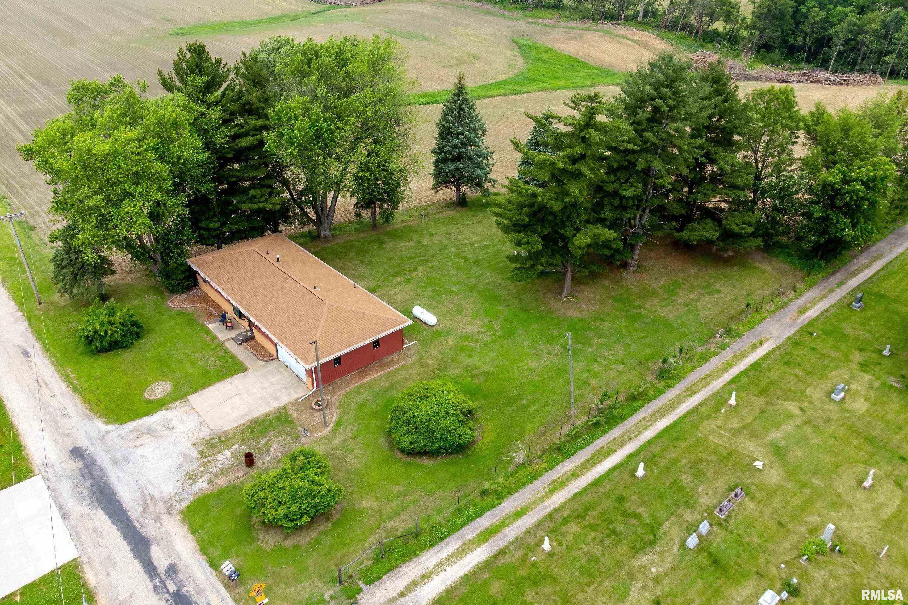 803 Locust Street, Princeton, Iowa image 4