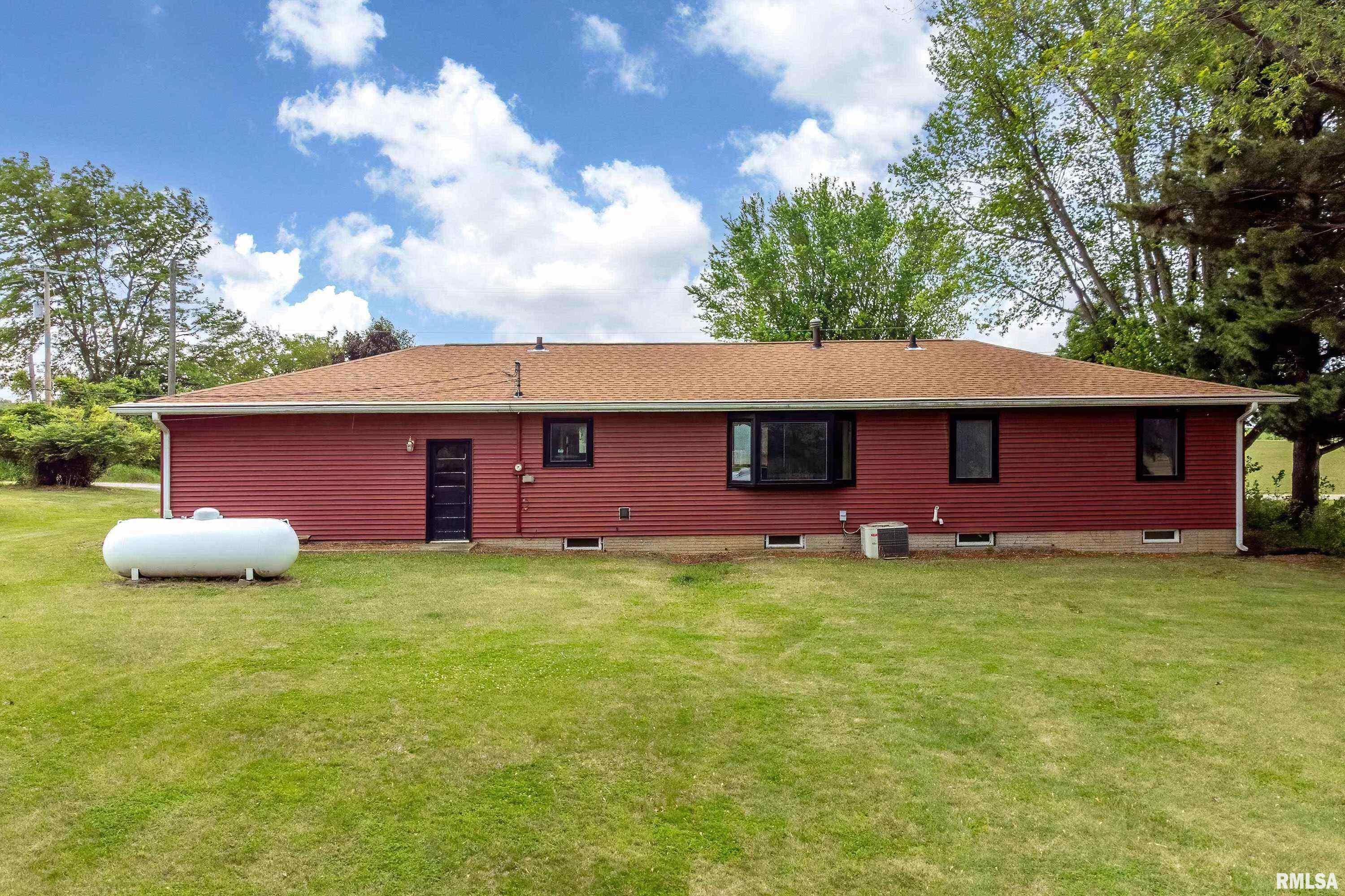 803 Locust Street, Princeton, Iowa image 2