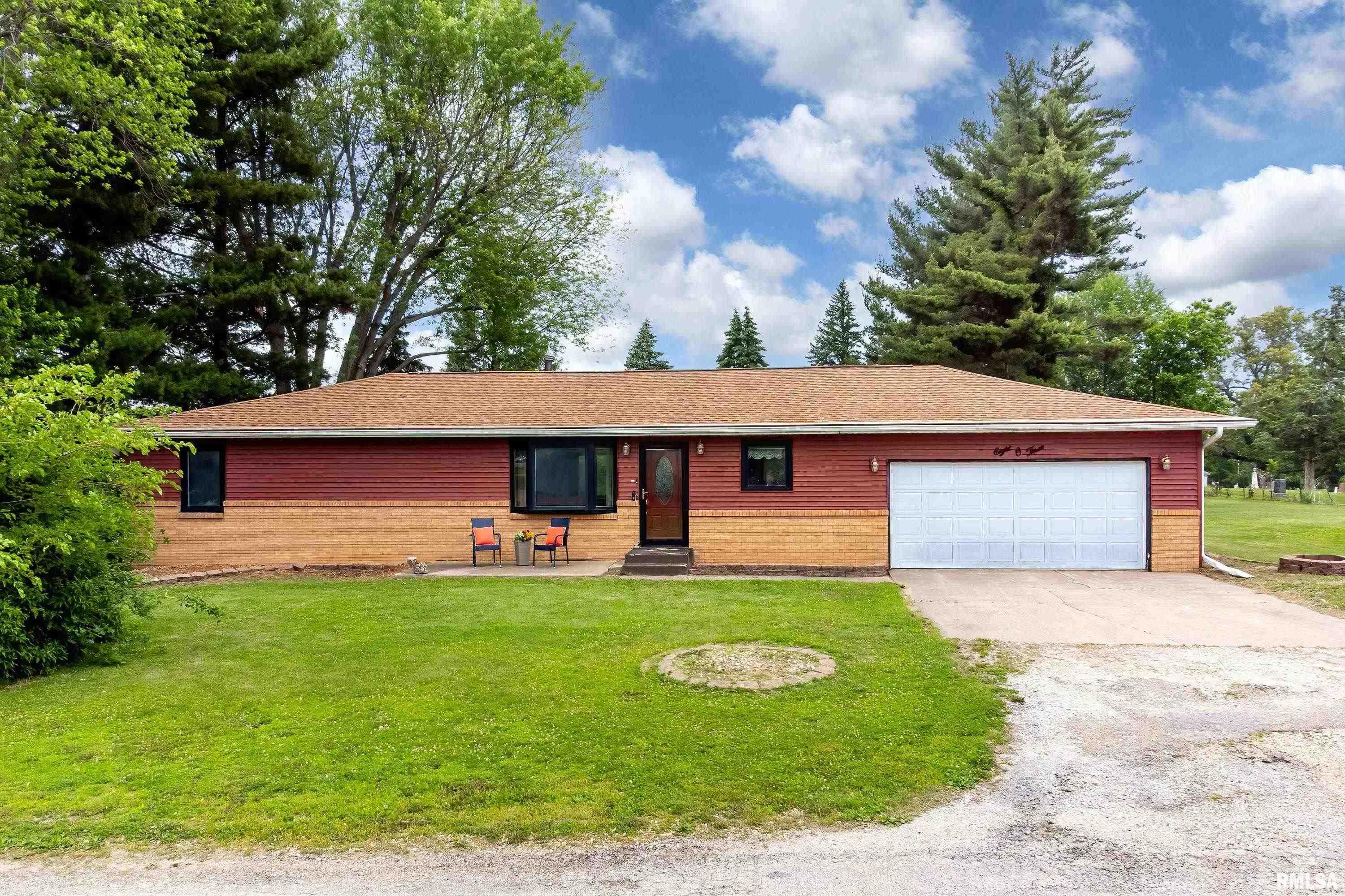 803 Locust Street, Princeton, Iowa image 1