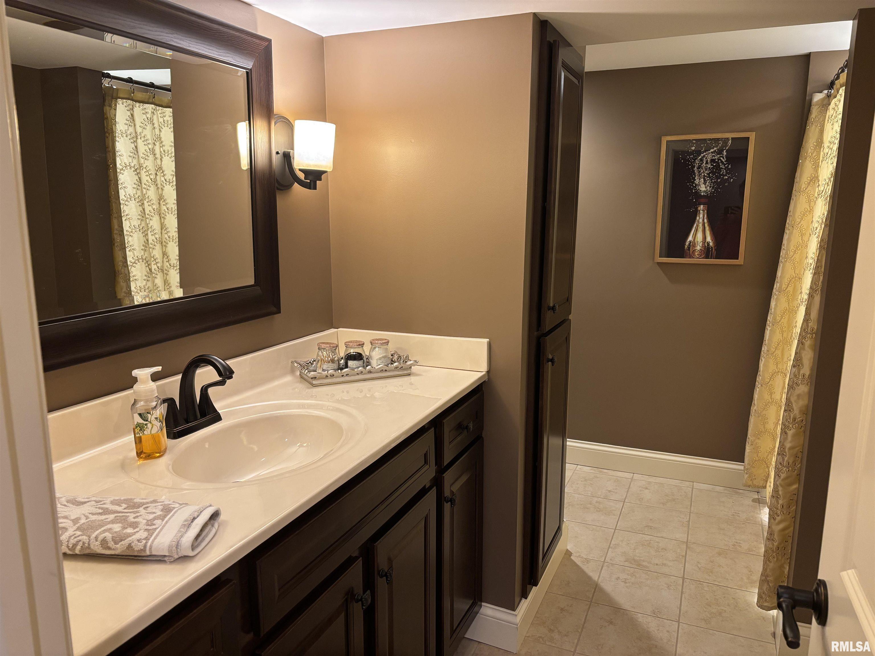 436 W Detweiller Drive, Peoria, Illinois image 32