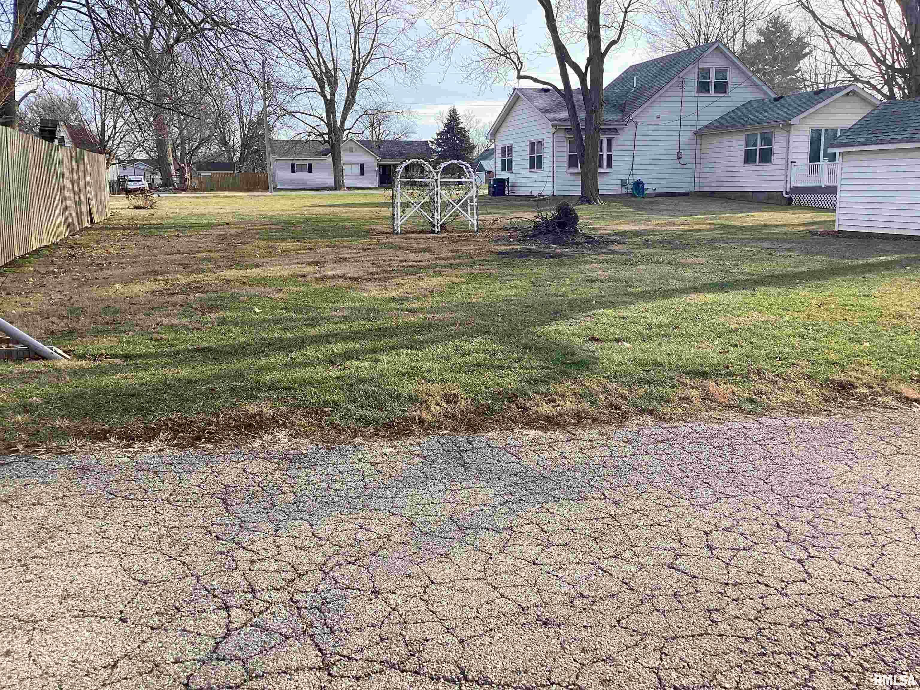 423 N Main Street, Hanna City, Illinois image 8