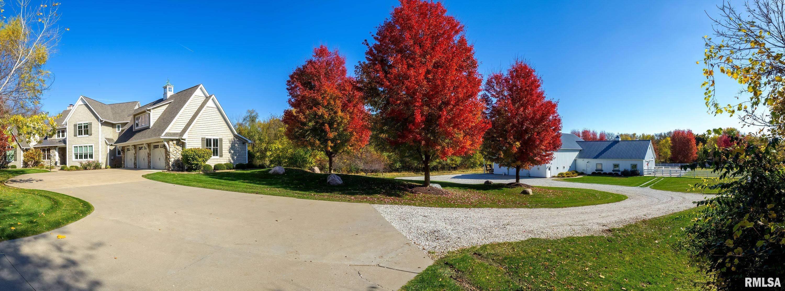 18165 247th Avenue, Bettendorf, Iowa image 9