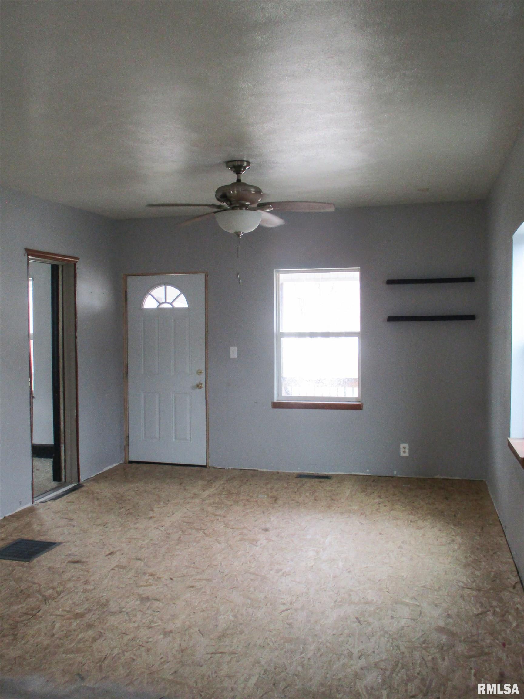 81 N 9th Avenue, Canton, Illinois image 17