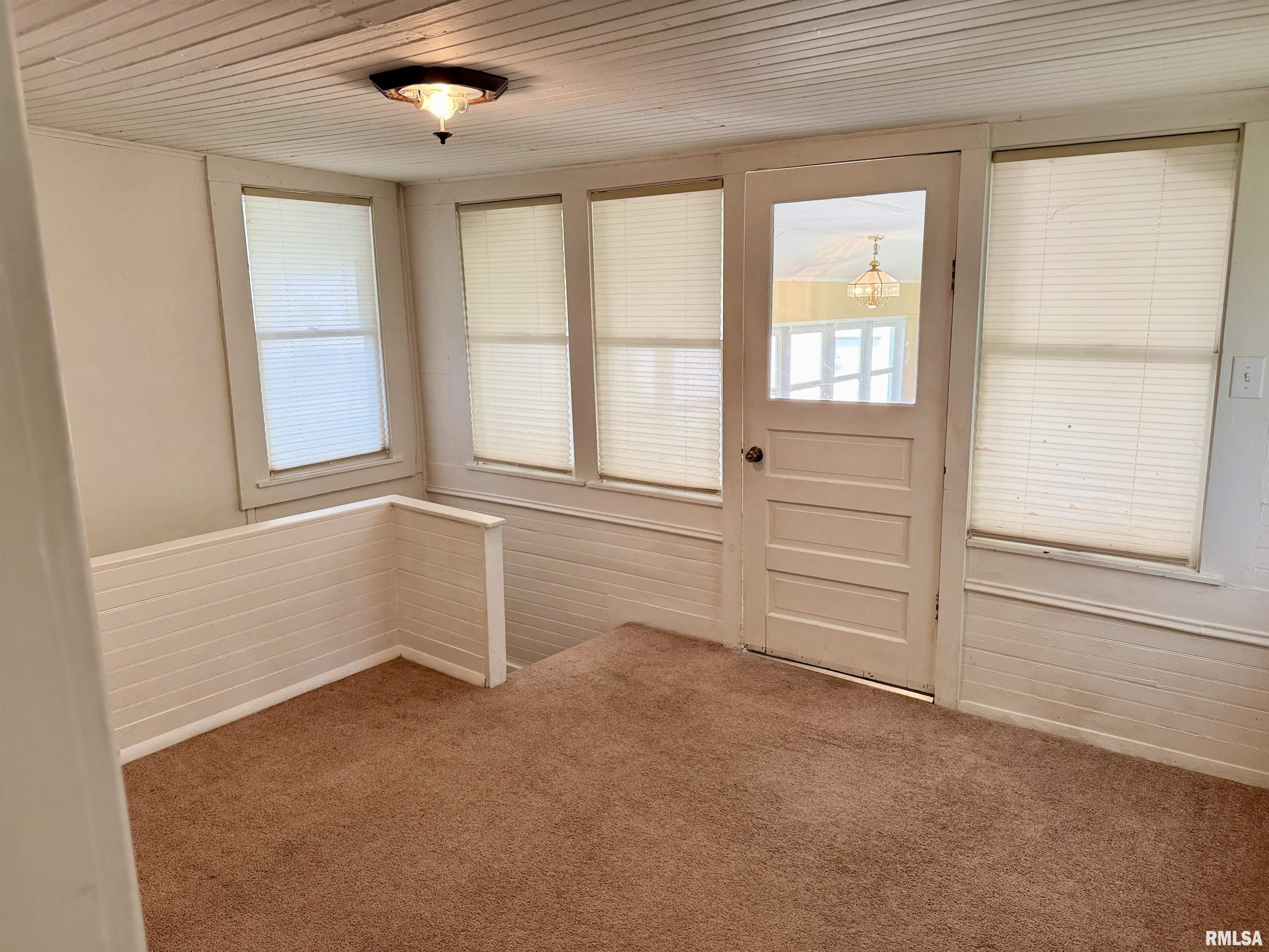 1123 W Losey Street, Galesburg, Illinois image 12