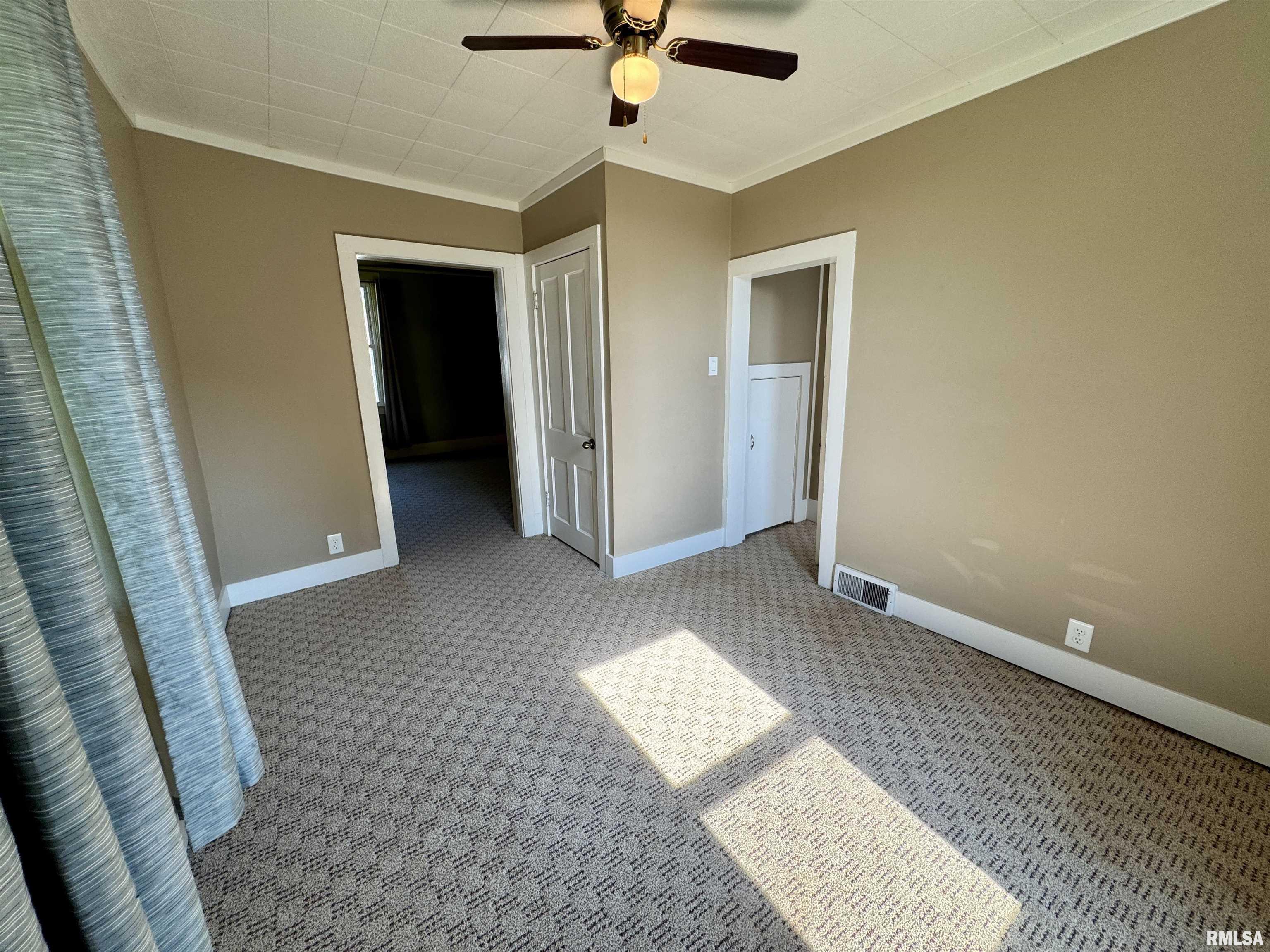 1123 W Losey Street, Galesburg, Illinois image 28