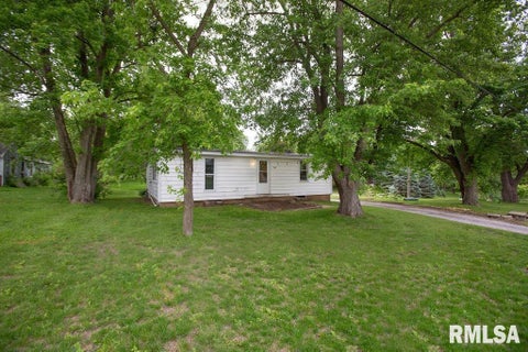 Homes For Sale - 721 N Main Street<br/> Eureka, IL 61530