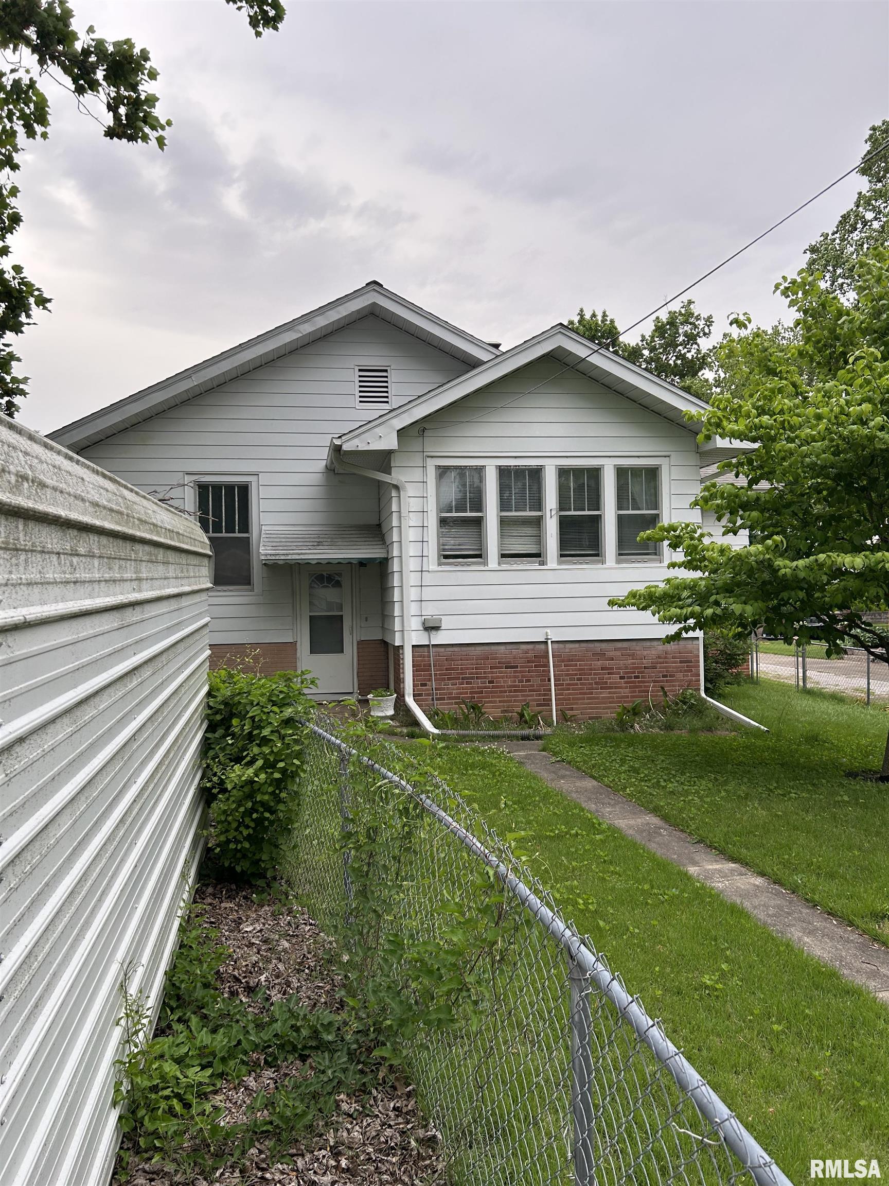 2215 Clay Street, Murphysboro, Illinois image 30