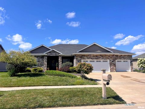 Homes For Sale - 3605 Crystal Spring Drive<br/> Springfield, IL 62711