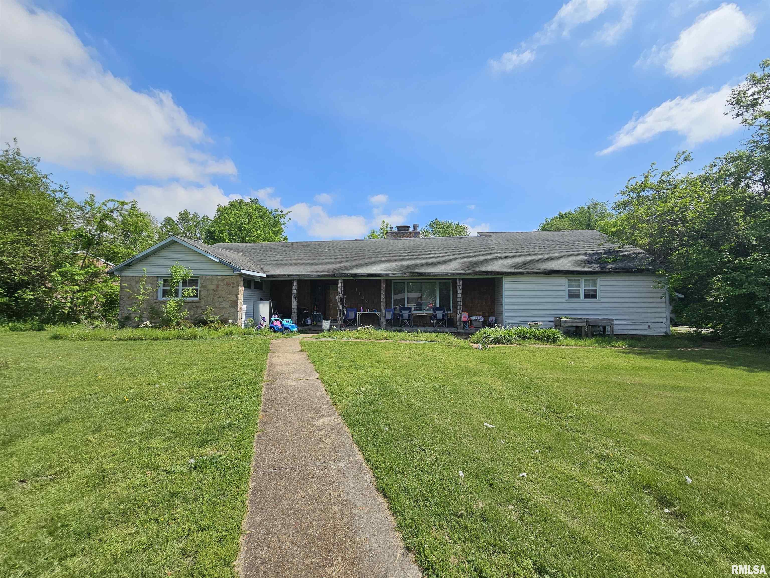 1429 W 10th Street, Metropolis, Illinois image 1