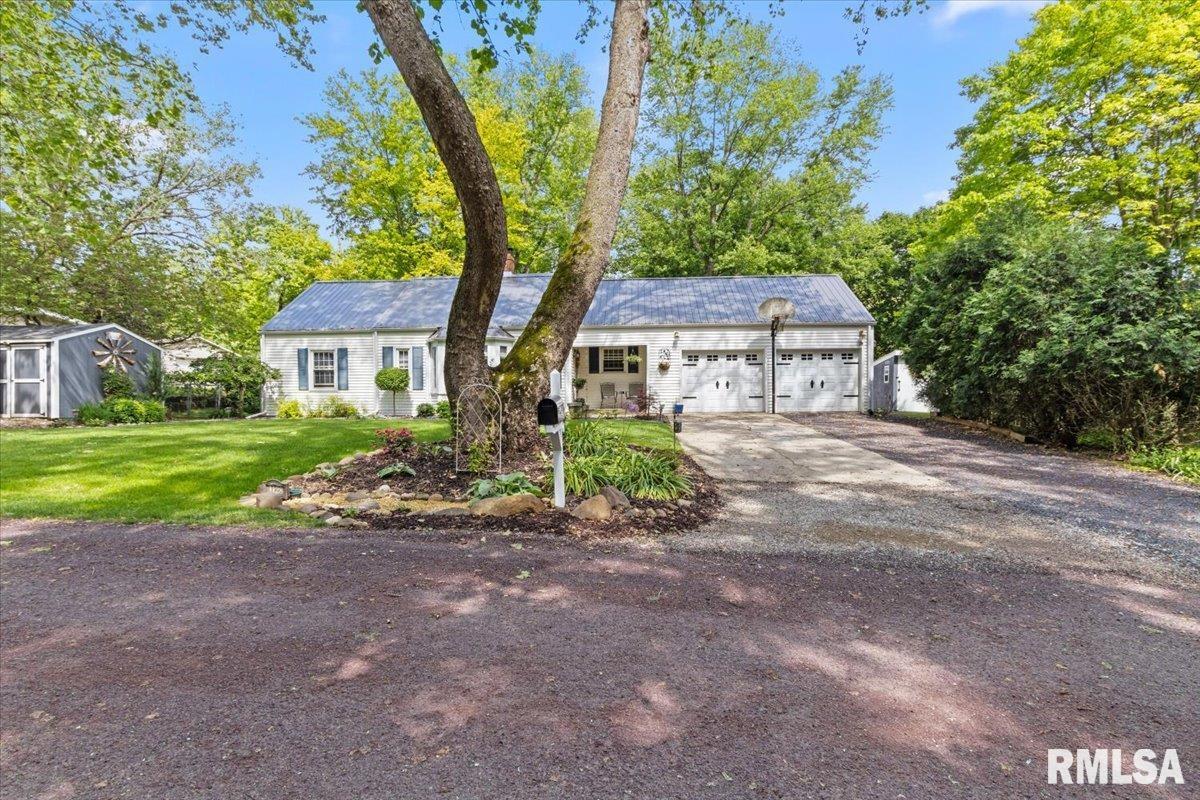 1128 N Robert Drive, East Peoria, Illinois image 3