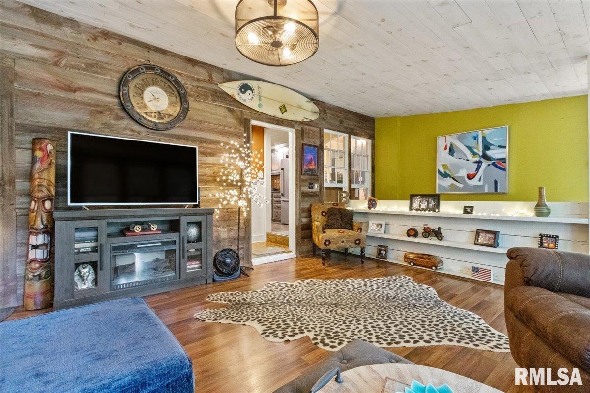 1128 N Robert Drive, East Peoria, Illinois image 27