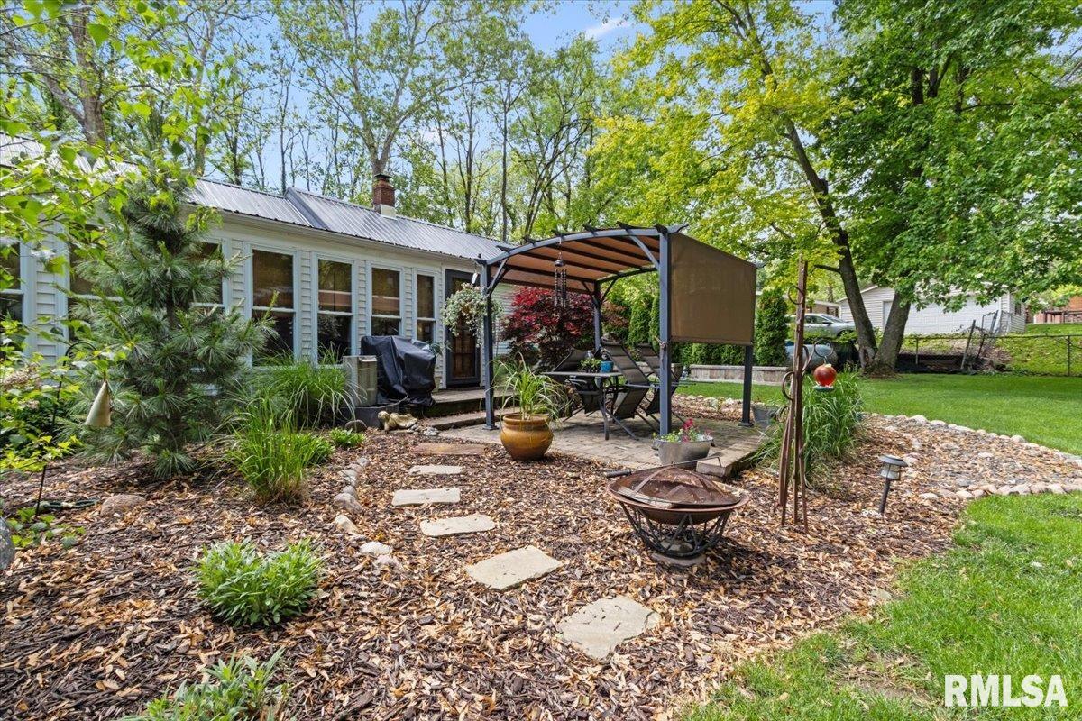 1128 N Robert Drive, East Peoria, Illinois image 38
