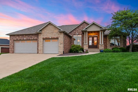 Homes For Sale - 5309 Whitemarsh Court<br/> Sangamon County, Springfield, IL 62711