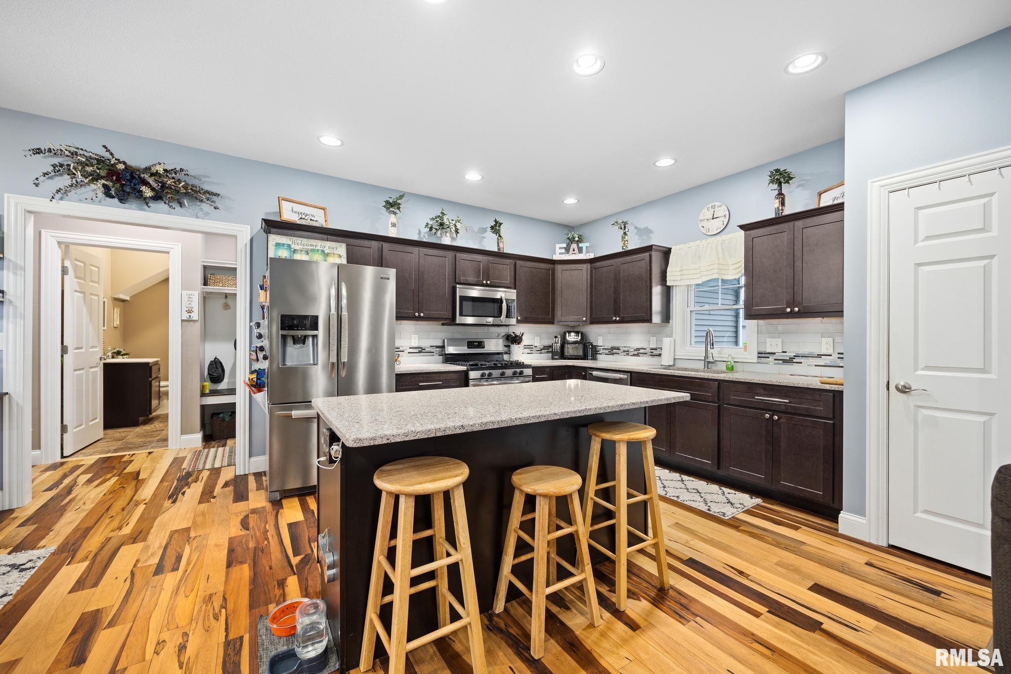404 Victoria Drive, Washington, Illinois image 6