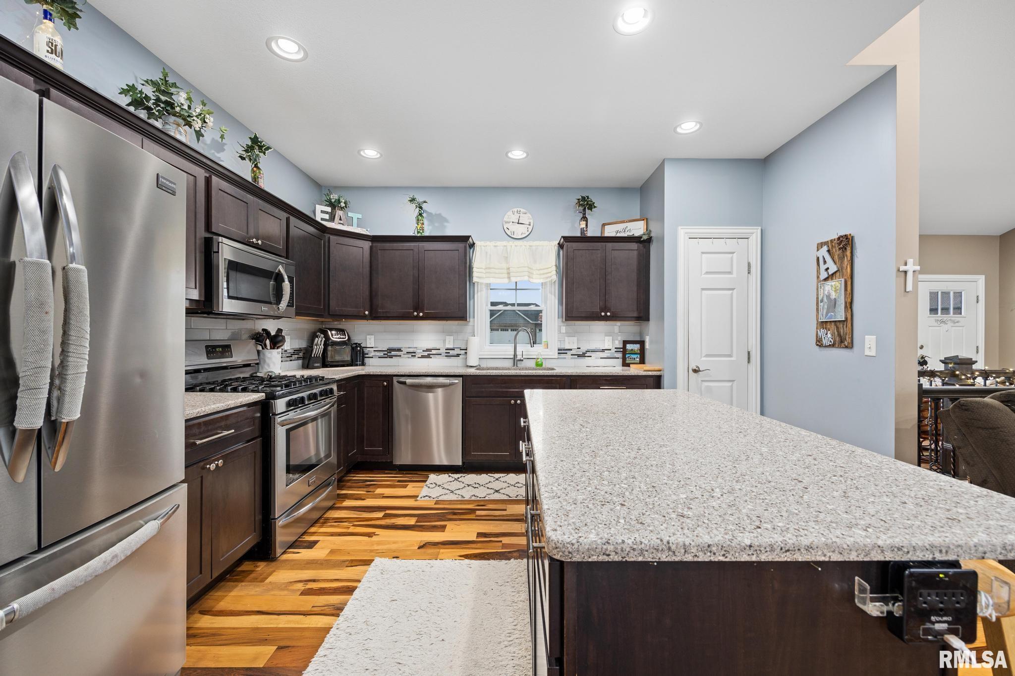 404 Victoria Drive, Washington, Illinois image 7