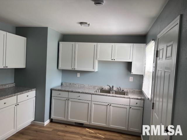 36 Parkridge Road, Springfield, Illinois image 3