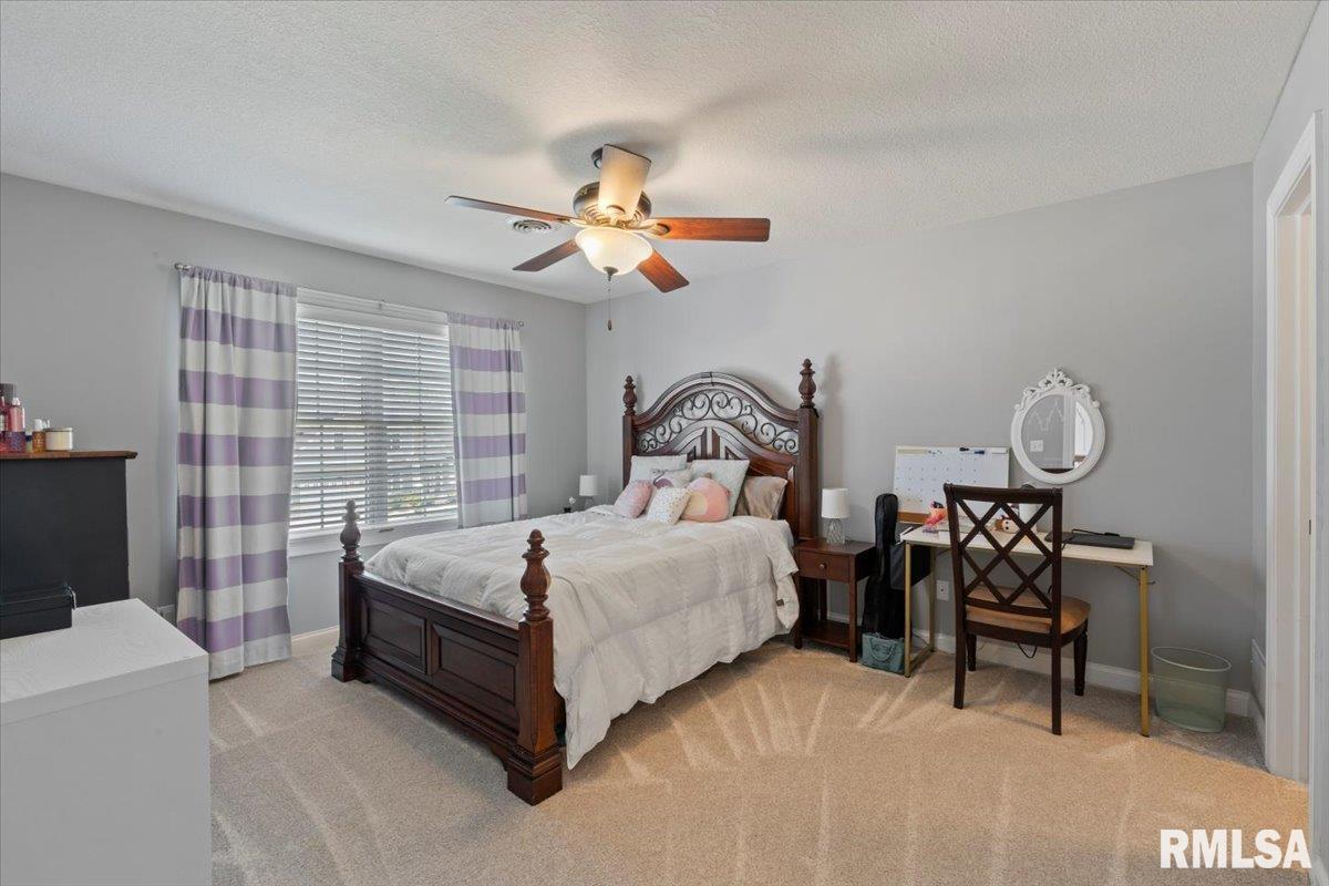 5472 Judge Road, Bettendorf, Iowa image 30