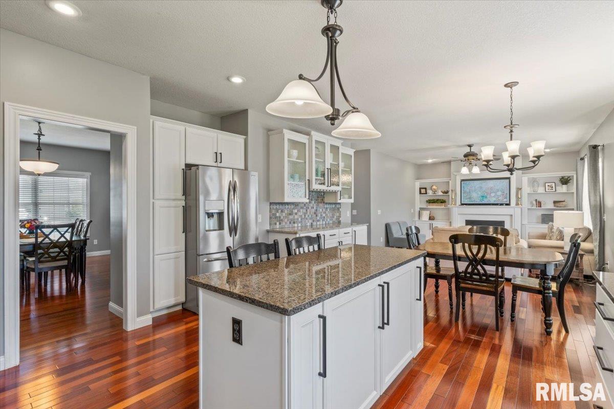 5472 Judge Road, Bettendorf, Iowa image 19