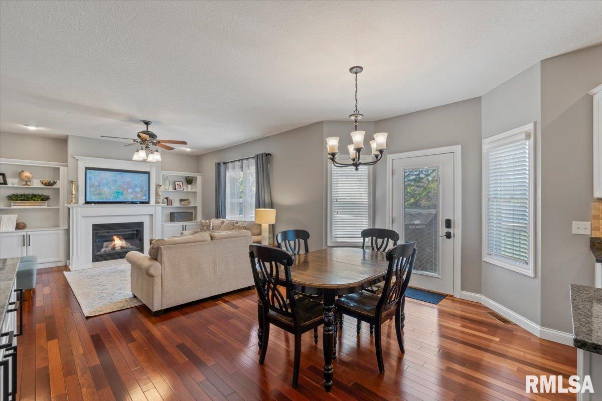 5472 Judge Road, Bettendorf, Iowa image 22