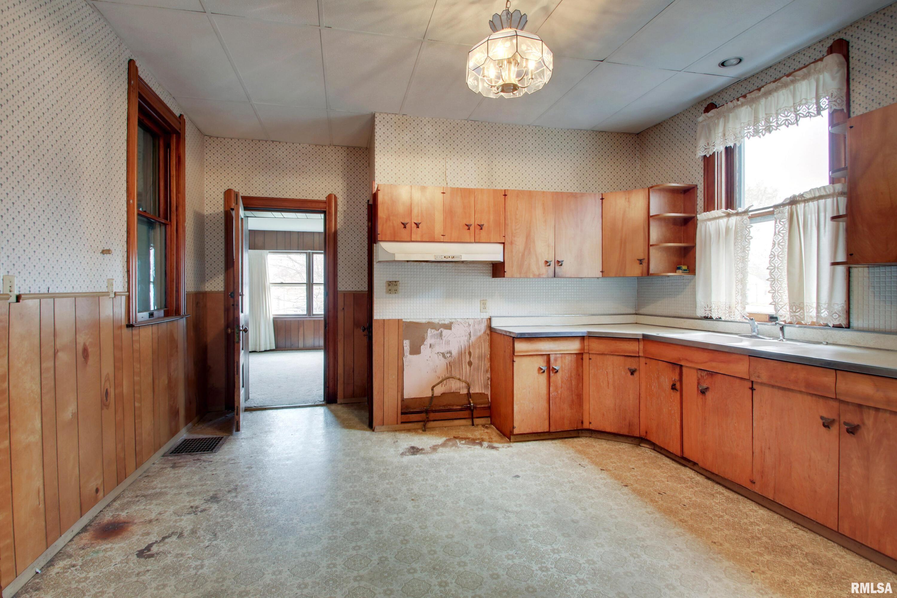 703 N 13th Street, Quincy, Illinois image 10