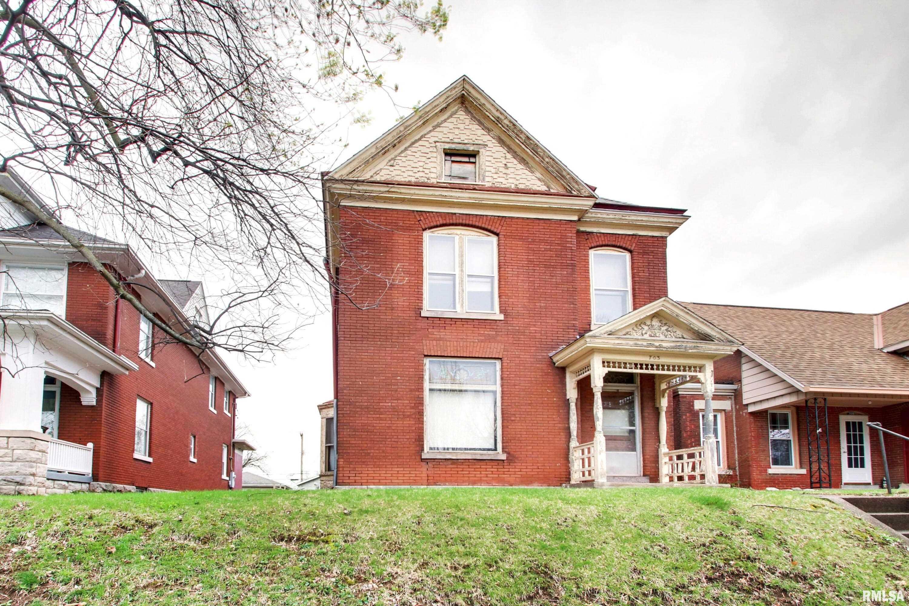 703 N 13th Street, Quincy, Illinois image 2
