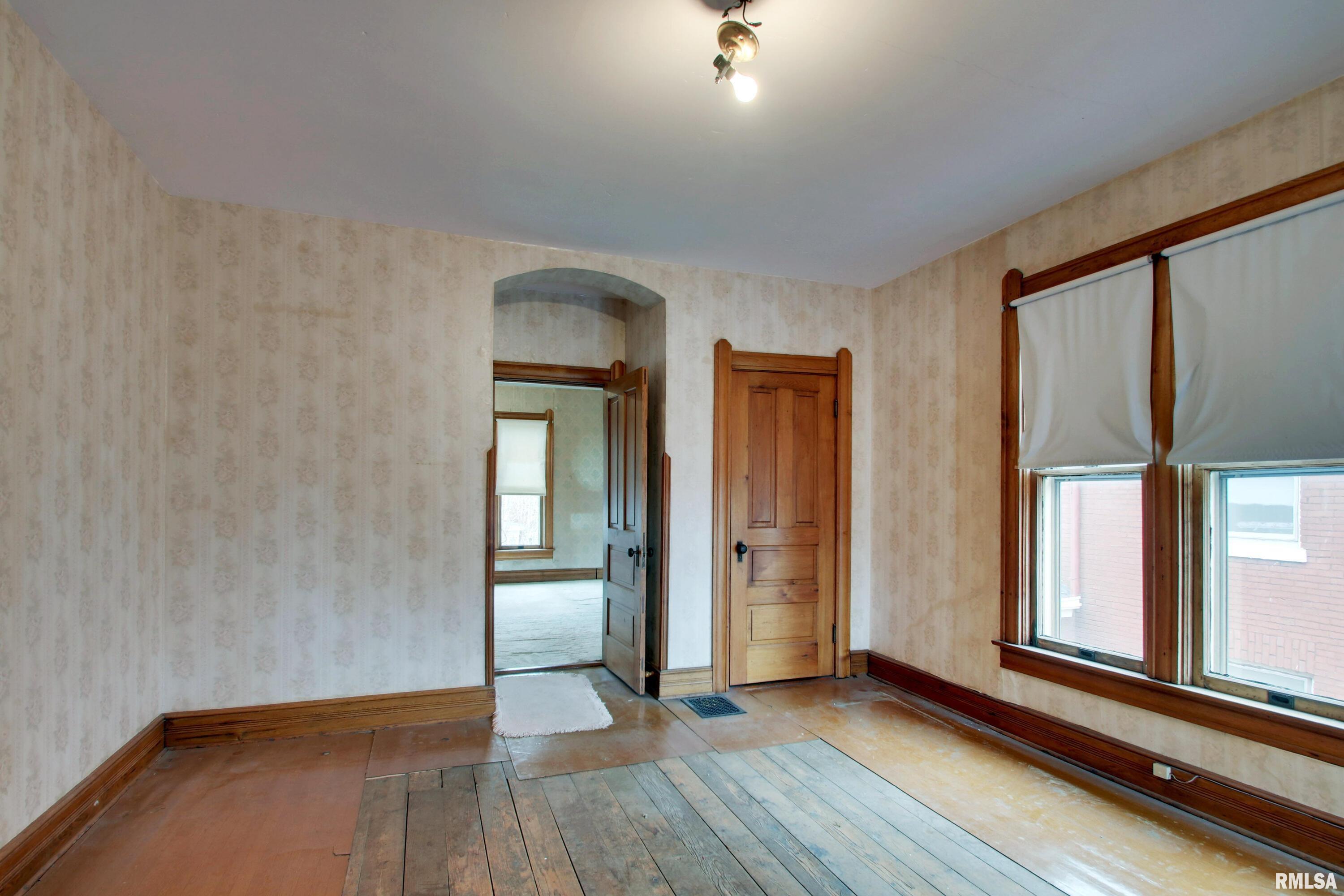 703 N 13th Street, Quincy, Illinois image 25