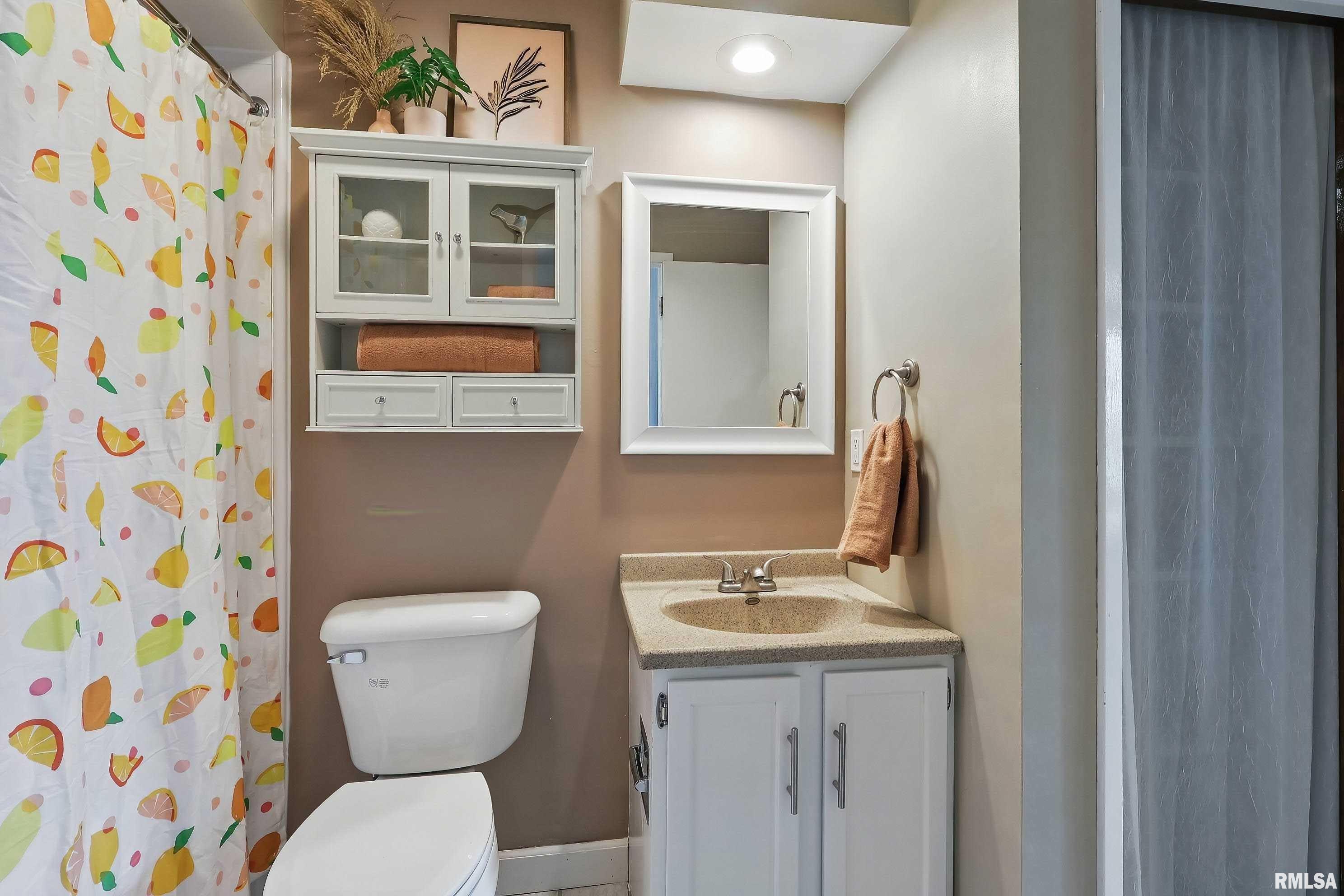 3765 Cedarwood Court, Bettendorf, Iowa image 31