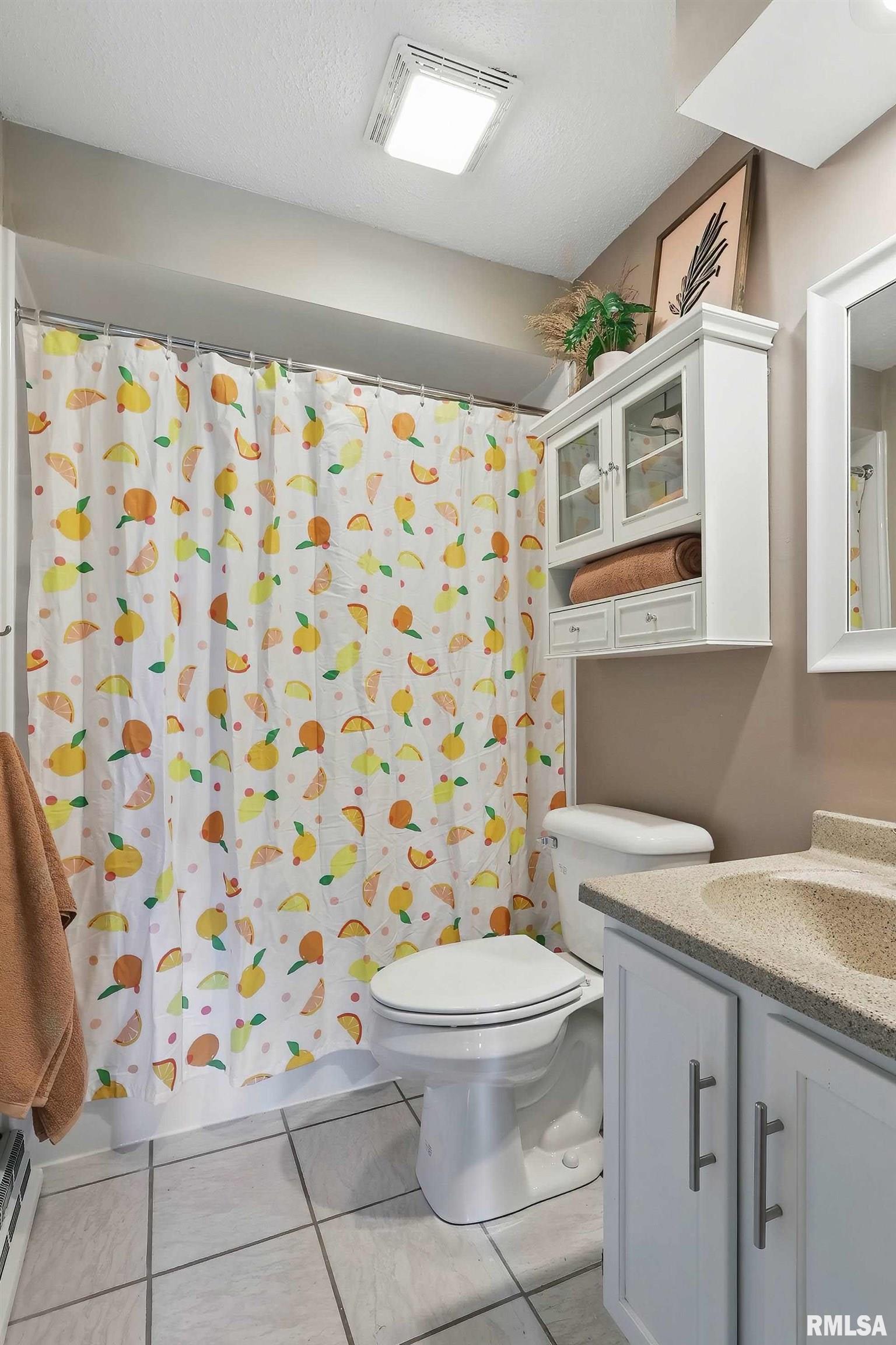 3765 Cedarwood Court, Bettendorf, Iowa image 30