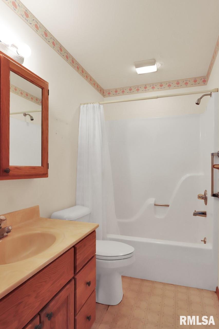 2311 Madison Street, Quincy, Illinois image 13