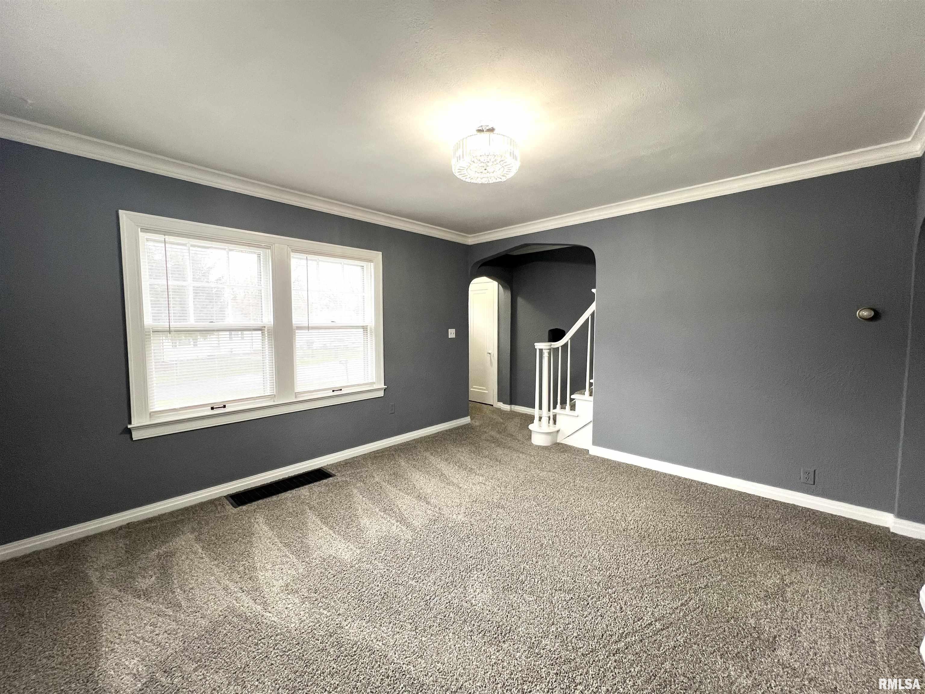 2040 W Hudson Street, Peoria, Illinois image 5