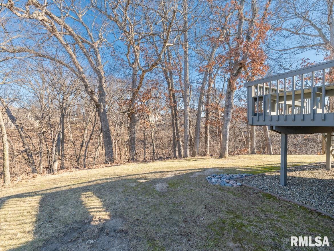 6910 N Brookstone Drive, Peoria, Illinois image 47