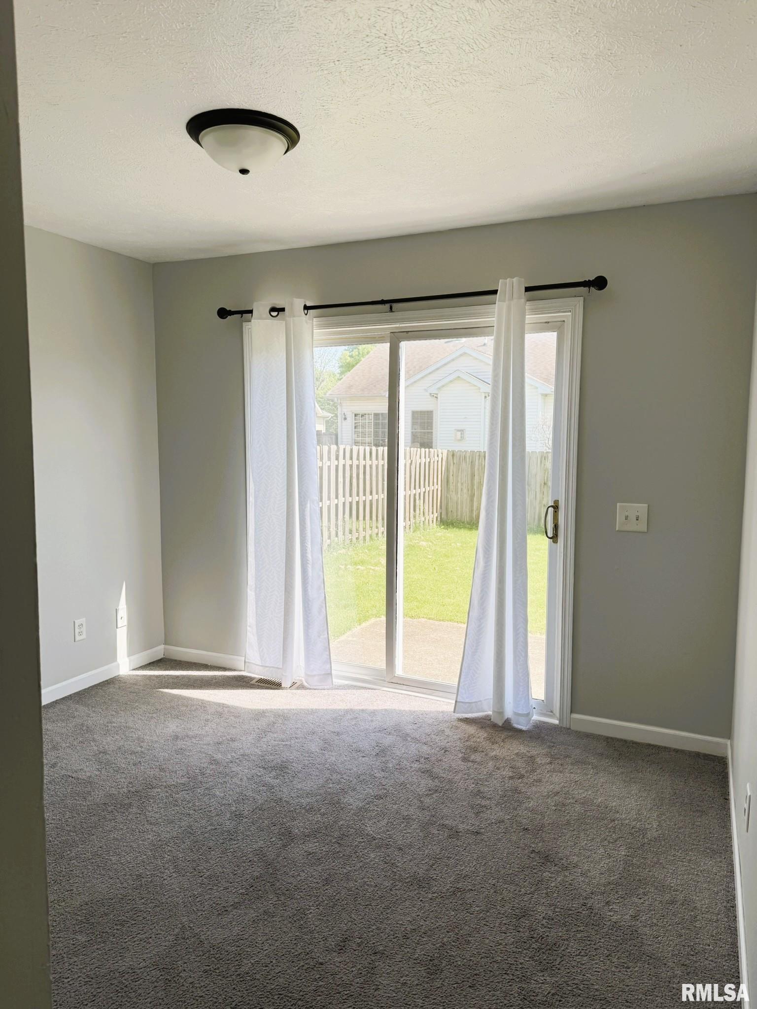 124 Genoa Drive, Springfield, Illinois image 6