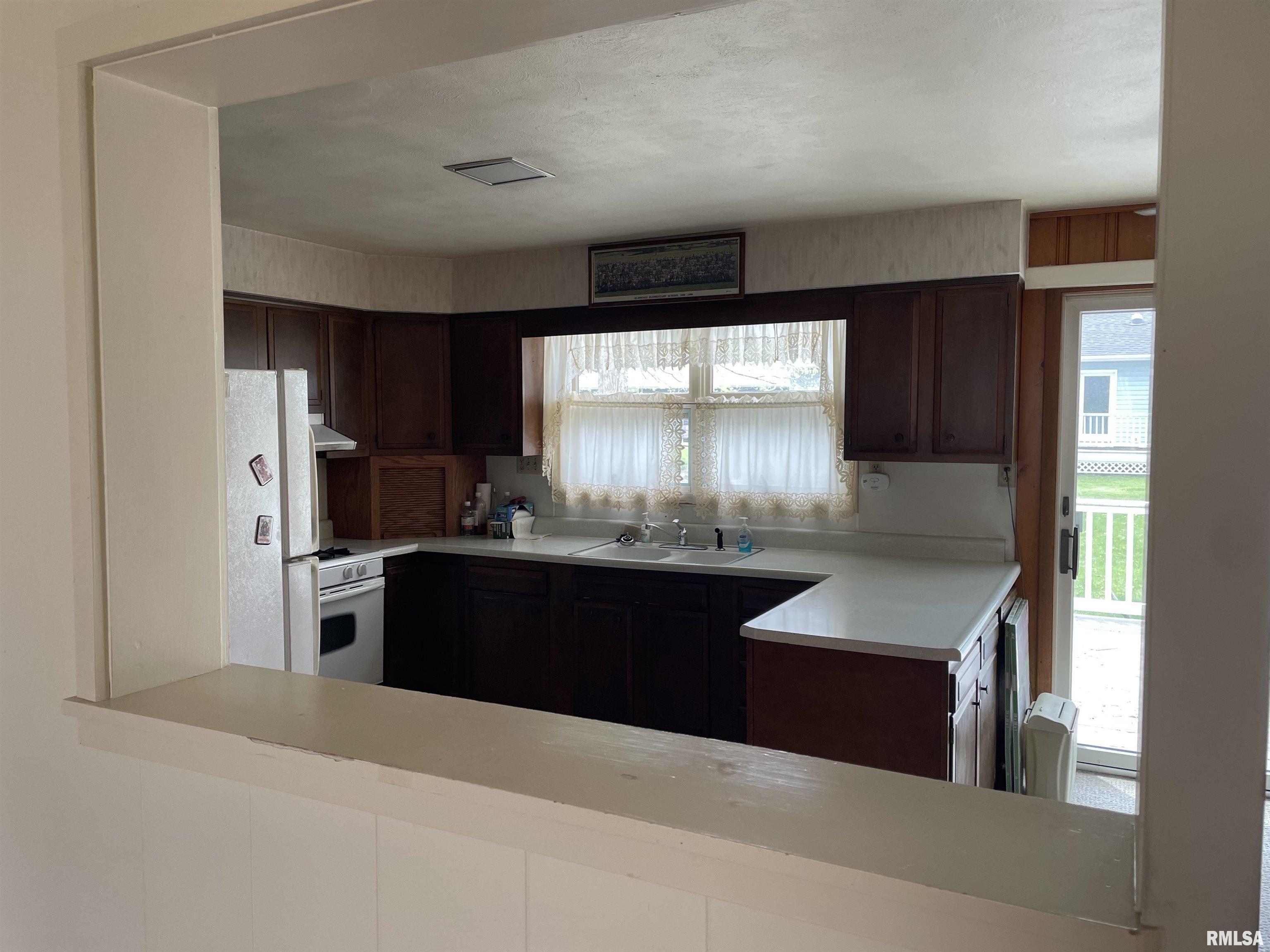 510 W Ash Street, Elmwood, Illinois image 8