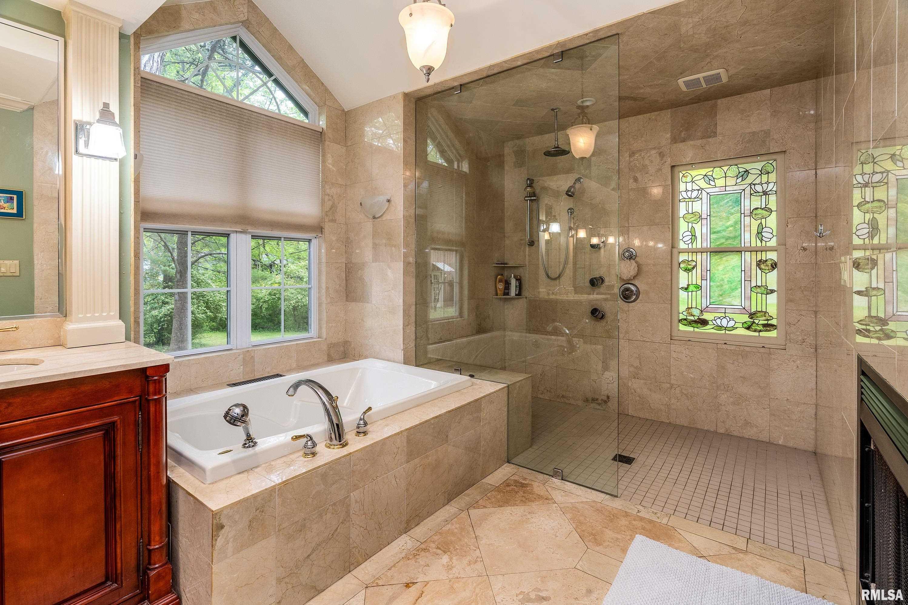 2525 Edgewood Lane, Carbondale, Illinois image 25