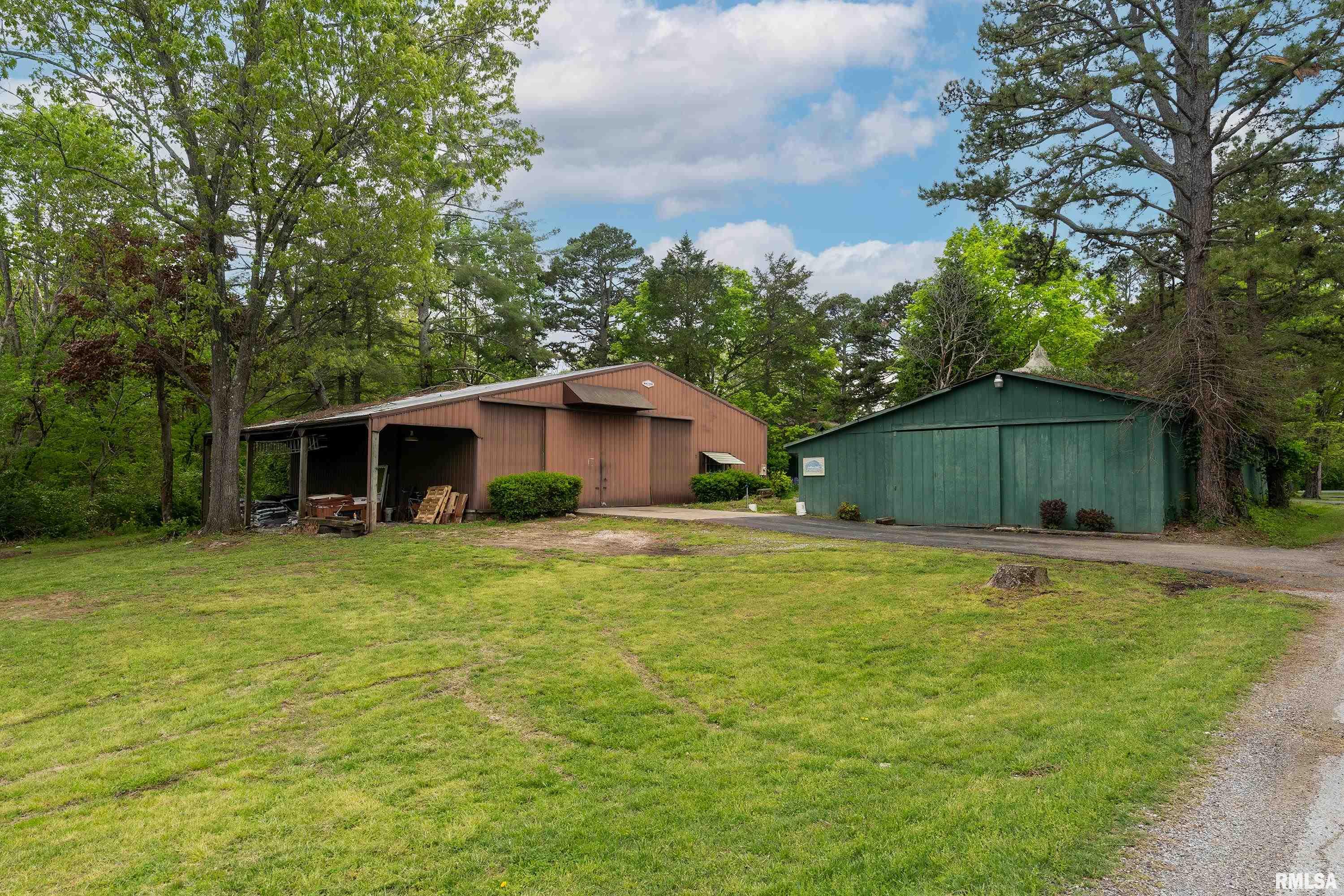 2525 Edgewood Lane, Carbondale, Illinois image 12