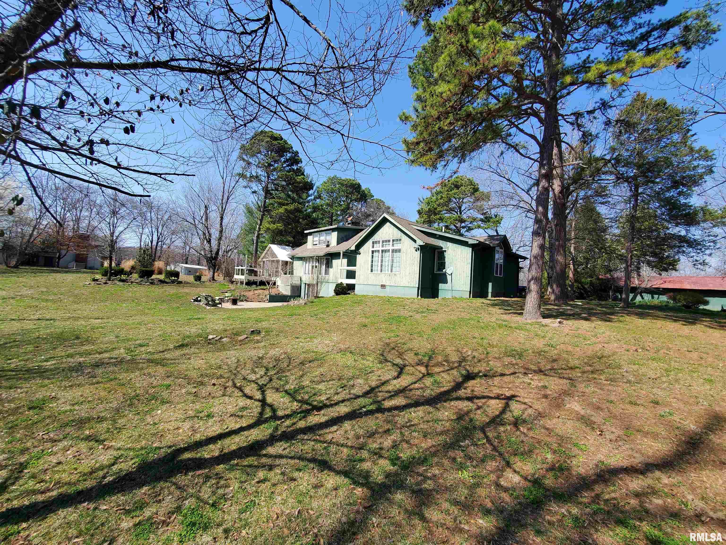 2525 Edgewood Lane, Carbondale, Illinois image 8