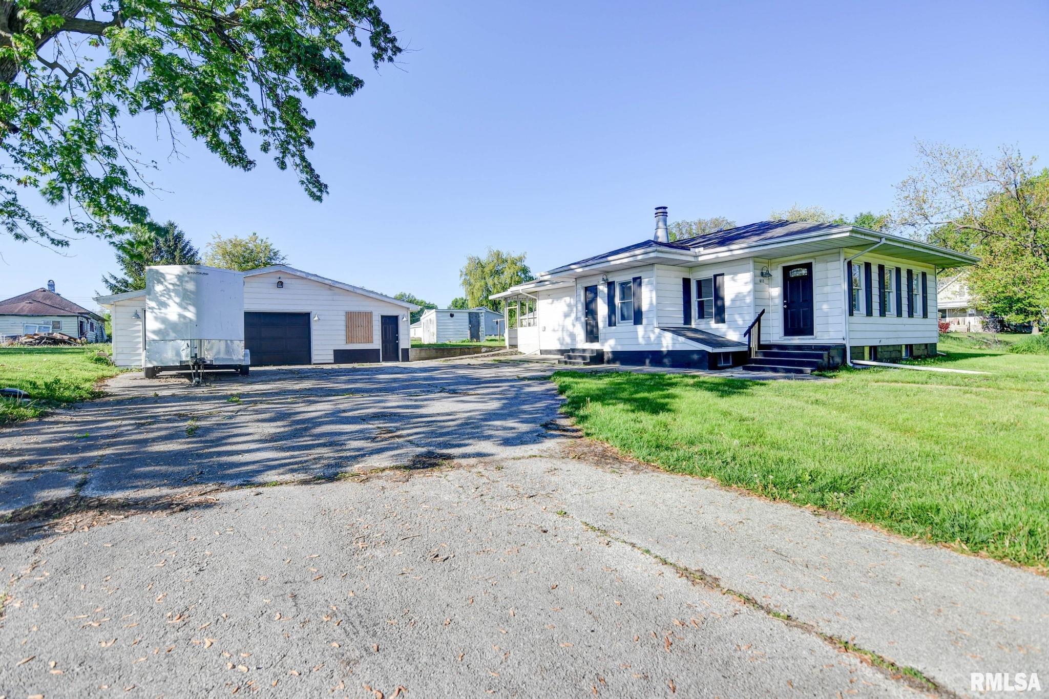 611 Mason Street, Tovey, Illinois image 12
