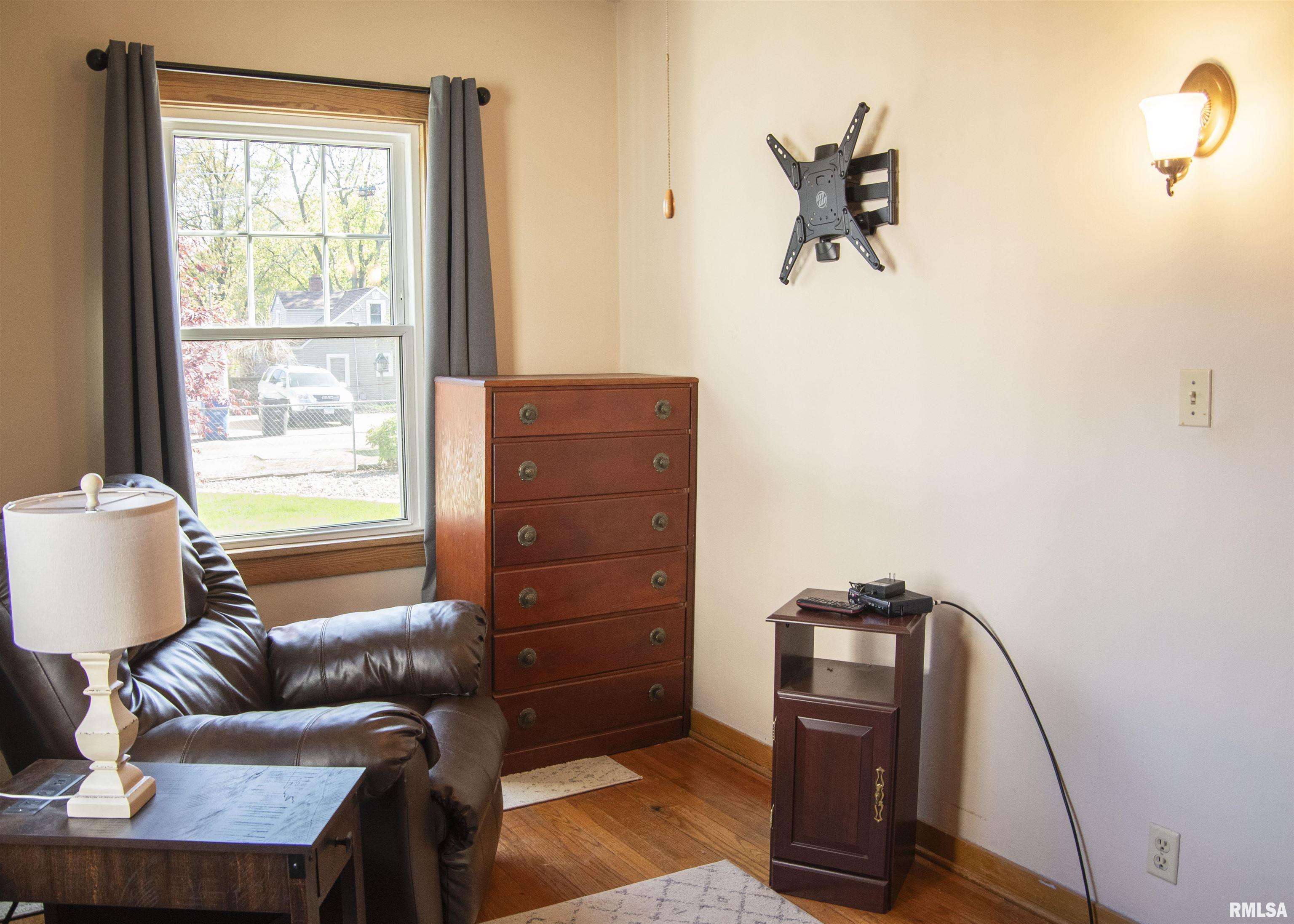 412 22nd Avenue, Moline, Illinois image 10