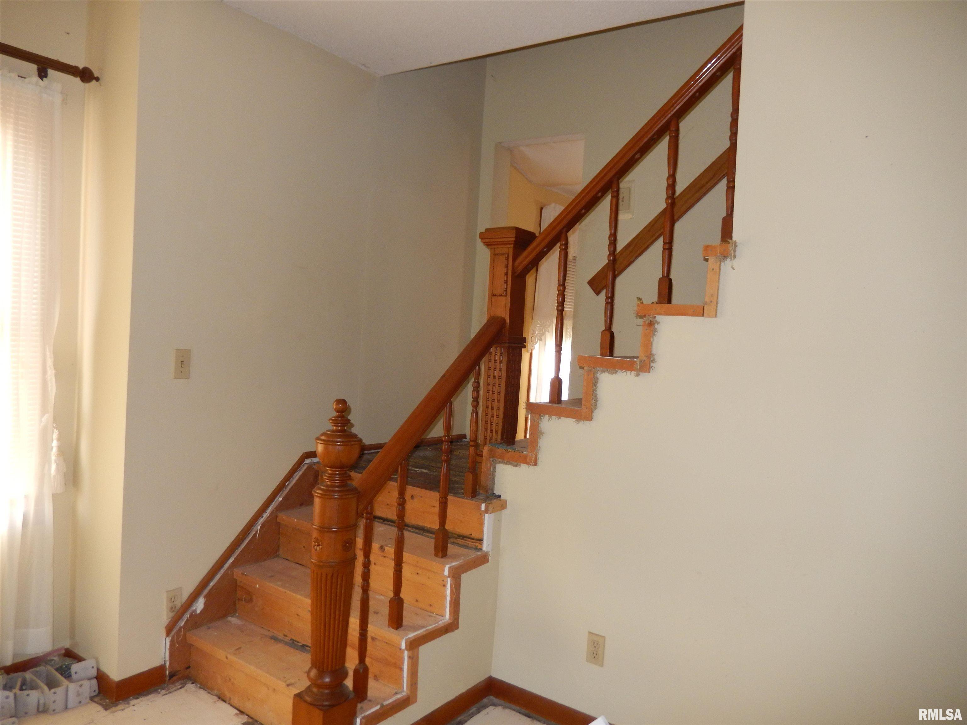 201 W Market Street, Colchester, Illinois image 17