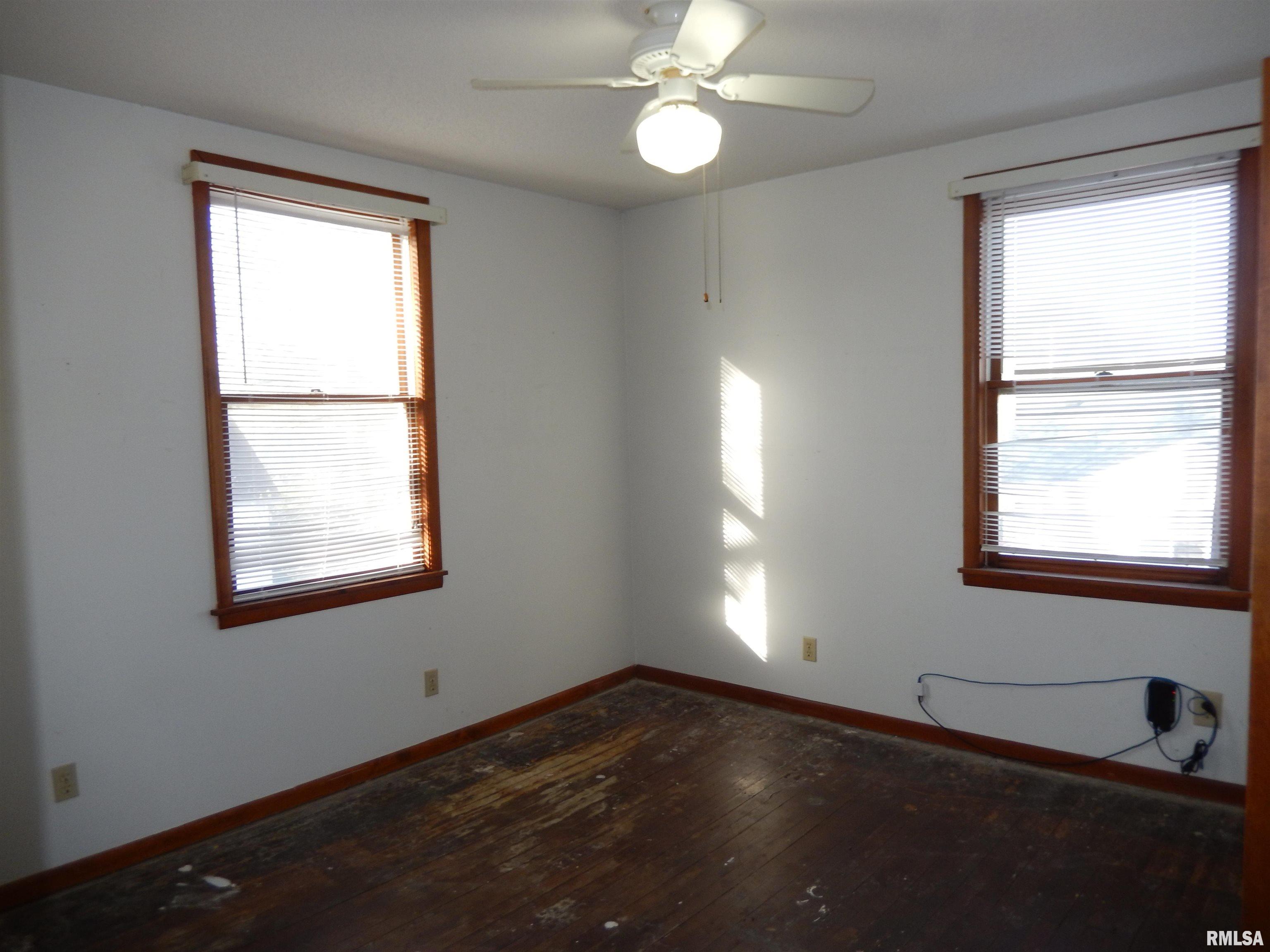201 W Market Street, Colchester, Illinois image 25